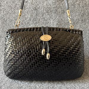 Lewis Made in Italy Woven Vinyl Evening Should Bag Hardware Hard-shell Wicker